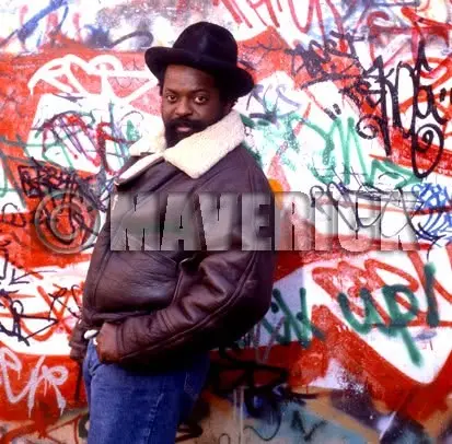 Junior 'Jux' Delgado (RIP) photographed along the Regent's canal, not far from my flat......I don't remember any particular reason for shooting these pix, other than that Jux liked to cut a pose